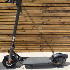 Ninebot by Segway Kickscooter F2 Plus E, Black