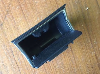 Ash Tray Insert (Alfa Romeo 156)