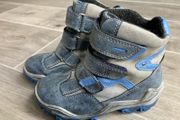 Boys boots