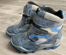 Boys boots
