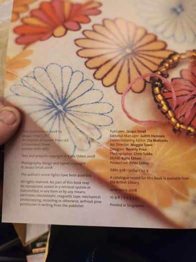 Fabric Scrapping   Creative And Fun Sewing Ideas For The Home.  Bykatue Ebben. Large Volume  Hardback In Very Good Condition.