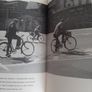 Book Ireland a singular country Image 5