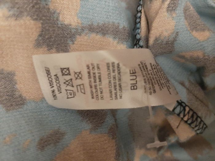 Gallery Blue pattern dress - Medium