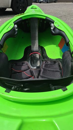Used Large Dagger Rewind Action Kayak