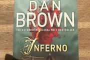 Dan Brown paperback Inferno