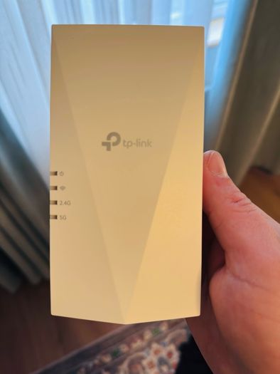TP Link RE700X Extender