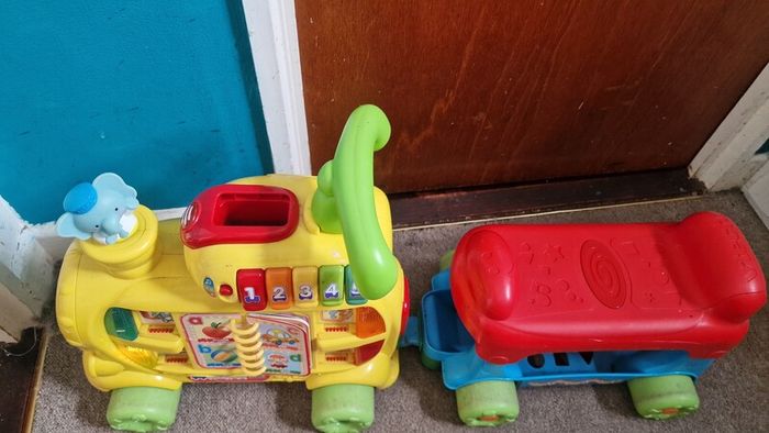 Vtech train.