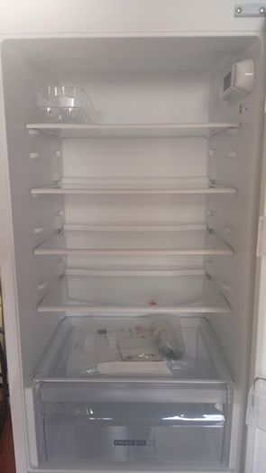 whirpool 70/30 integrated fridge/freezer