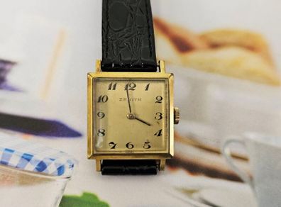 1940s Vintage Swiss Made Zenith Gold Plated Lady's Swiss Watch Mechanical Wind up
