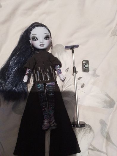 Shadow High Doll: Glitch