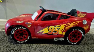 huffy lightning mcqueen 6V ride on