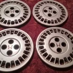 4 x Genuine Honda Accord  14 Inch Bolt on Hubcaps Wheel Trims Covers
