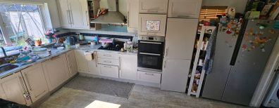 Kitchen Cabinets and Appliances