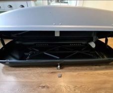 car roof box (rental)