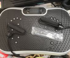 WeightWorld Vibration Plate - Perfect Condition