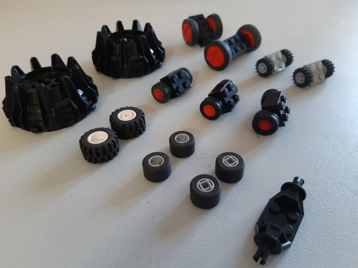 LEGO Wheels & Axles