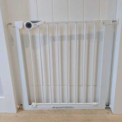 Noma safety gate