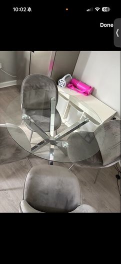 Dining Table & 4 Chairs