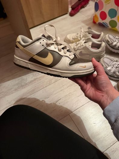 assorted runners