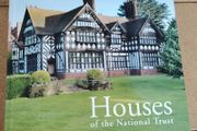 Houses of the National Trust Hardback (2013 Revised Edition) - Lydia Greeves