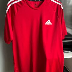 Mans adidas top