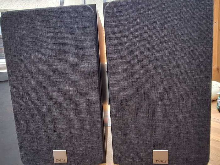 Dali Oberon 3 Speakers