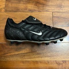 Retro Nike Football Boots