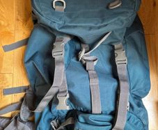 Mountain warehouse 65L backpack