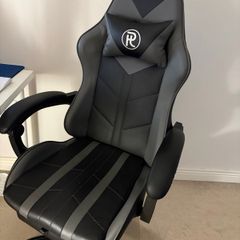 office chair / gaming chair
