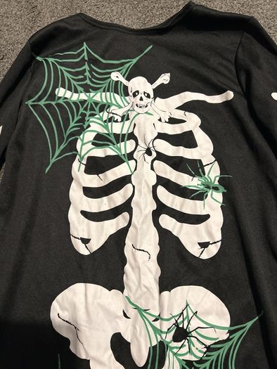 costume age 7-8