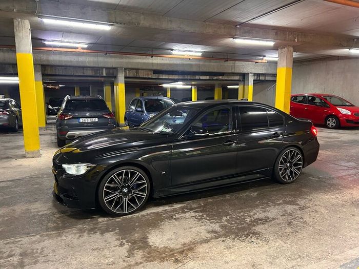 BMW 330E 2018 M sport