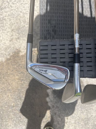 srixon ZX5