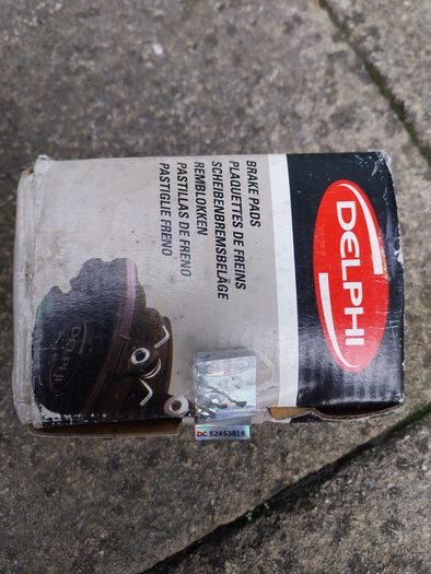 BRAND NEW 2007 Audi A3 / TT rear brake discs and pads