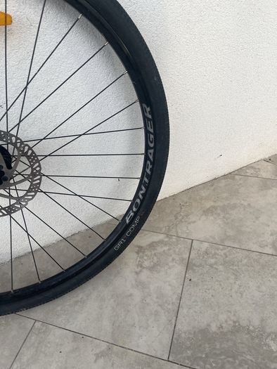 Single bike wheel