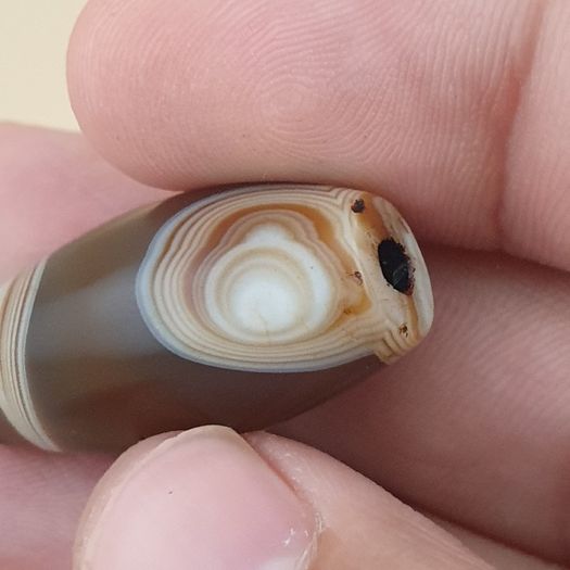Vintage Yemeni Suliemani Natural Eye Agate Bead Amulet