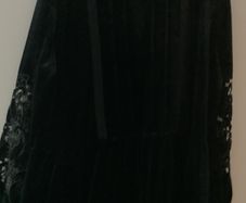 Ladies beautifull black velvet dress from gallery worn once beautiful lace sleeves size 20