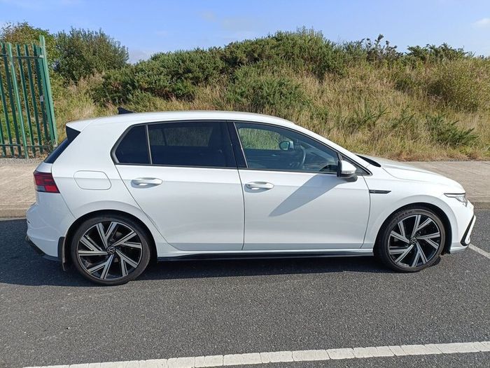 212 Vw Golf R Line 2.0 Tdi 150 Bhp