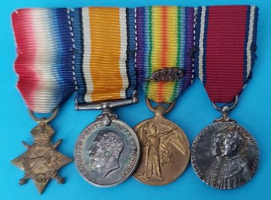 World War 1 Group of MINATURE Medals