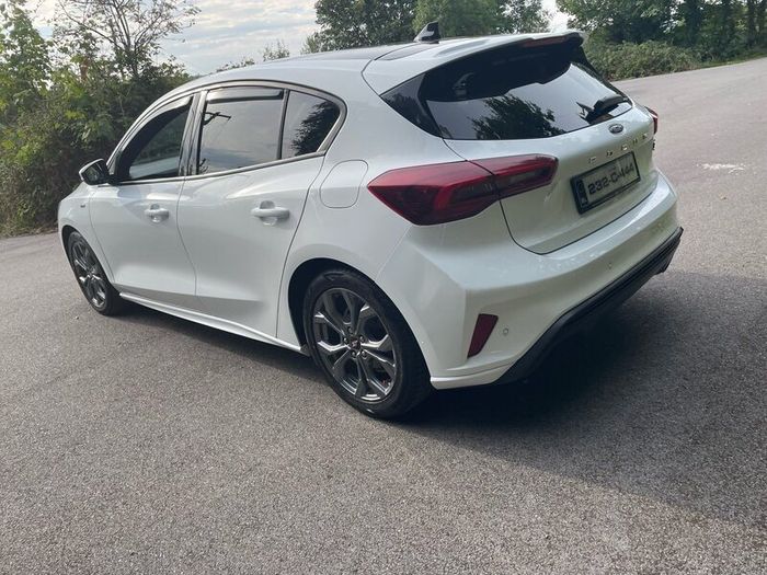 Ford focus 2023 ST.LINE