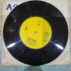ABBA, SOS, Man in the Middle, Epic S EPC 3576, 1975
