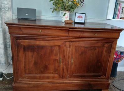 side board