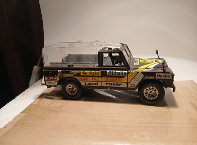 Burago Land Rover