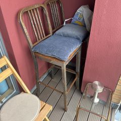 Chairs for free - I pay for pick them up