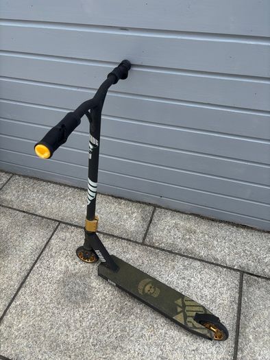 Blindside Stunt Scooter