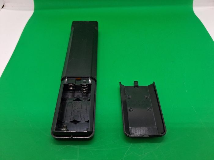 Postage - Sony RM-S755 Remote Control For FH-B650 Audio System / Tested