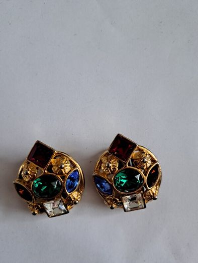 Vintage colorful clip earrings