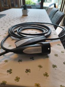 Tesla Gen 2 Universal Mobile Connector