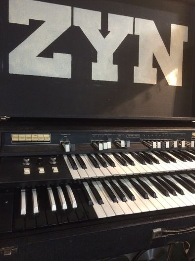 Jennings organ J.68