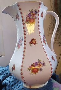 1900- 1924 Hollinhead & Kirkam very large EwerJug & Basin