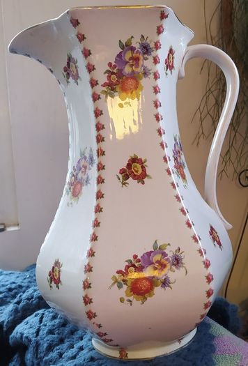 1900- 1924 Hollinhead & Kirkam very large EwerJug & Basin